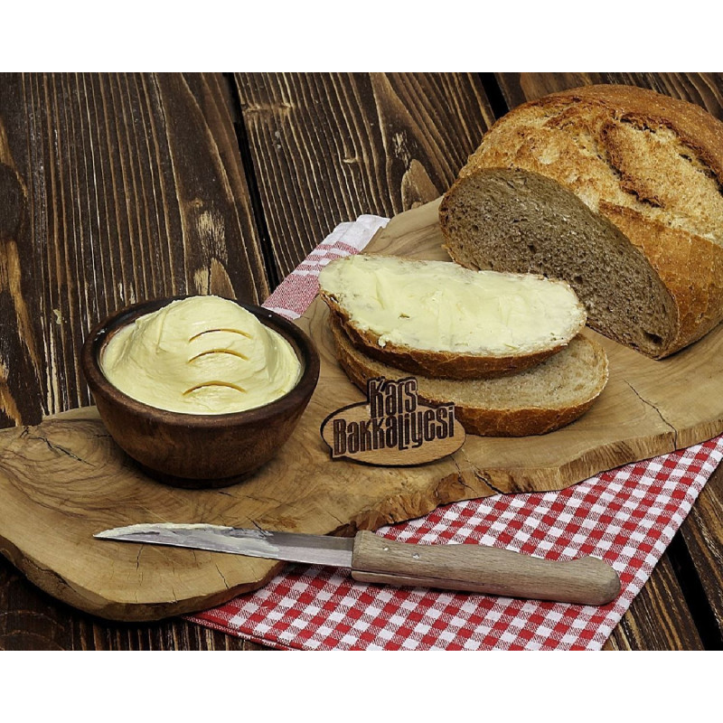 Erzurum Kars Bakkaliyesi Köy Tereyağı Erzurum yöresine ait Köy Yapımı Tereyağıdır.