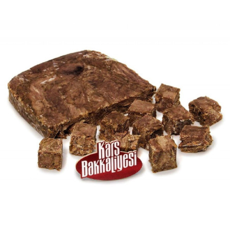 Kars Bakkaliyesi Özel Kavurma, Türk mutfağının vazgeçilmez lezzetlerinden biridir. En kaliteli etlerin özenle seçilip, gelenekse