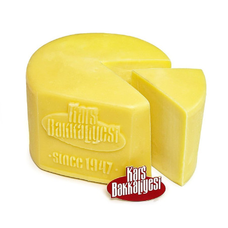 Kahvaltıların vazgeçilmezi Taze Kaşar Tekerlek çok lezzetli bir kaşar türüdür. Not Bir teker ürünün ağırlığı yaklaşık 1.900 gr i