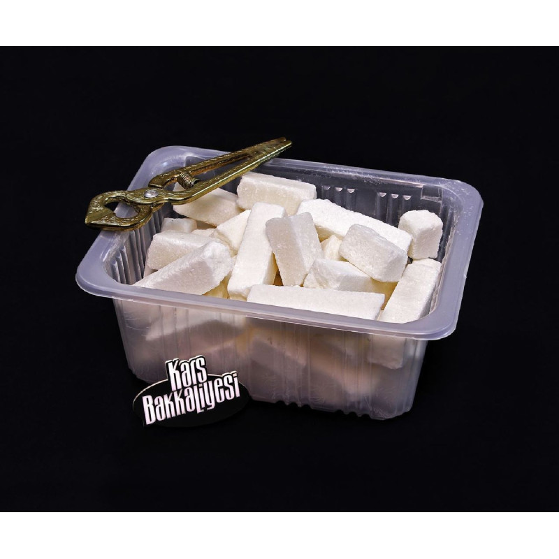 Erzurum da çayın vazgeçilmezi kırılmış kıtlama şeker.