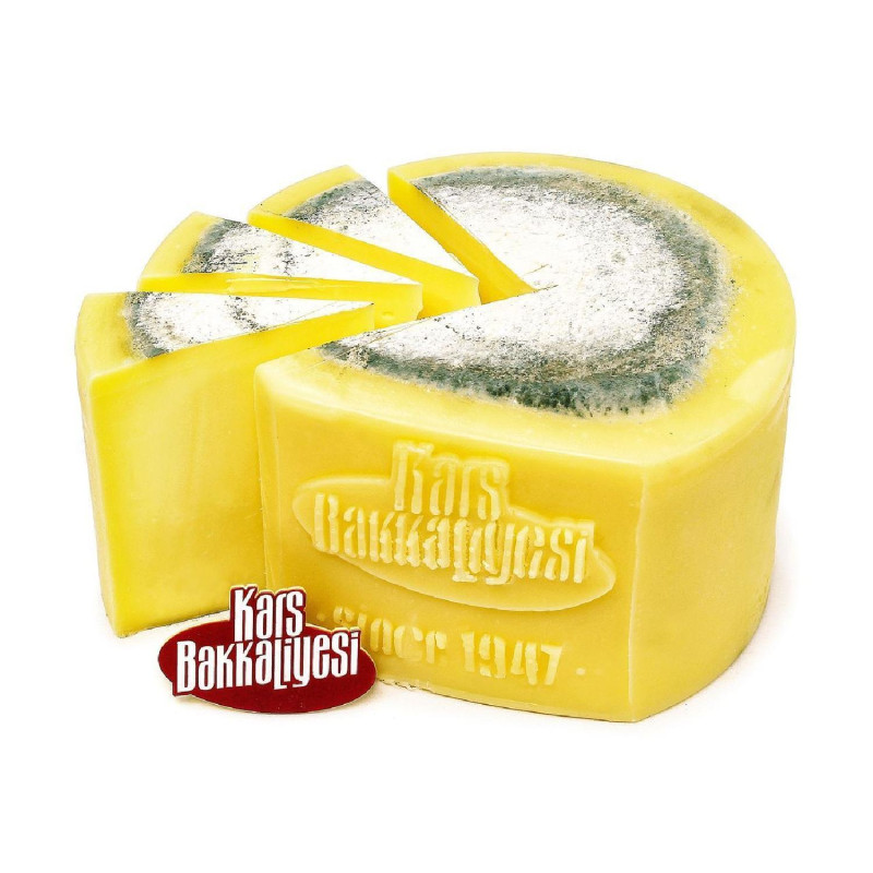 Taze Kaşarın en az 2 ay gibi bir süre bekletildikten sonra satışa sunulmuş halidir.