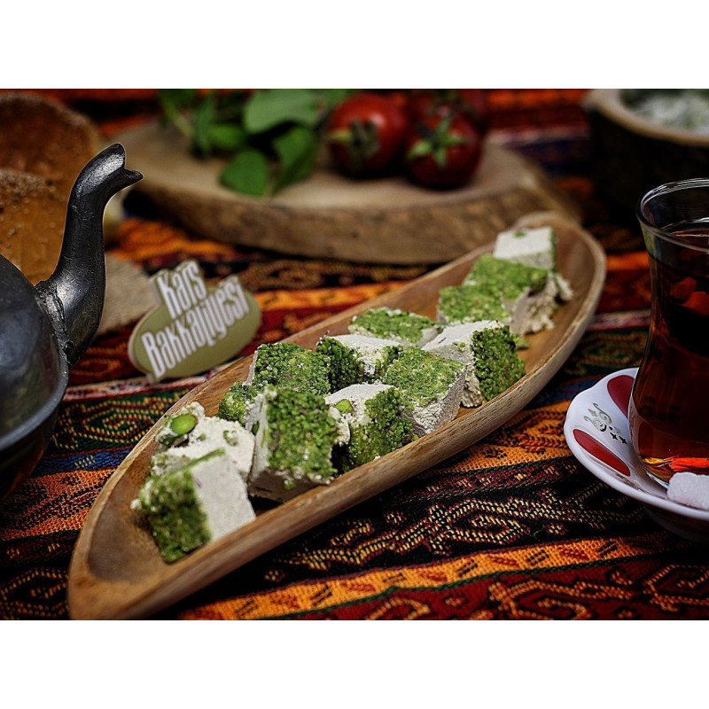 Gaziantep Yöresine Ait Fıstıklı Tahin Helvası