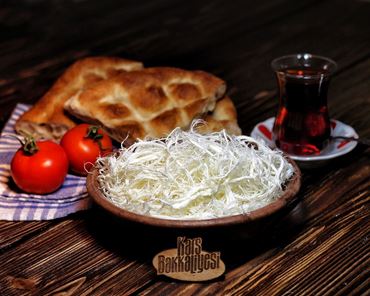 Kars Bakkaliyesi - Çeçil Peynir (Kuru Civil Peynir)